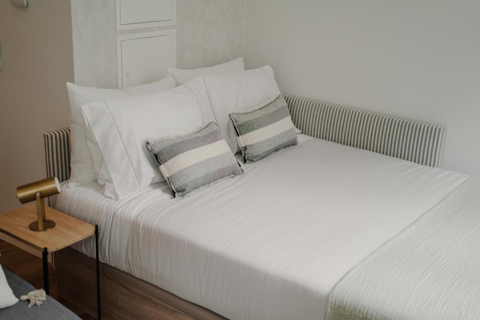 Charming Central Studio With Ac, Next To Metro Station Apartamento Porto Exterior foto