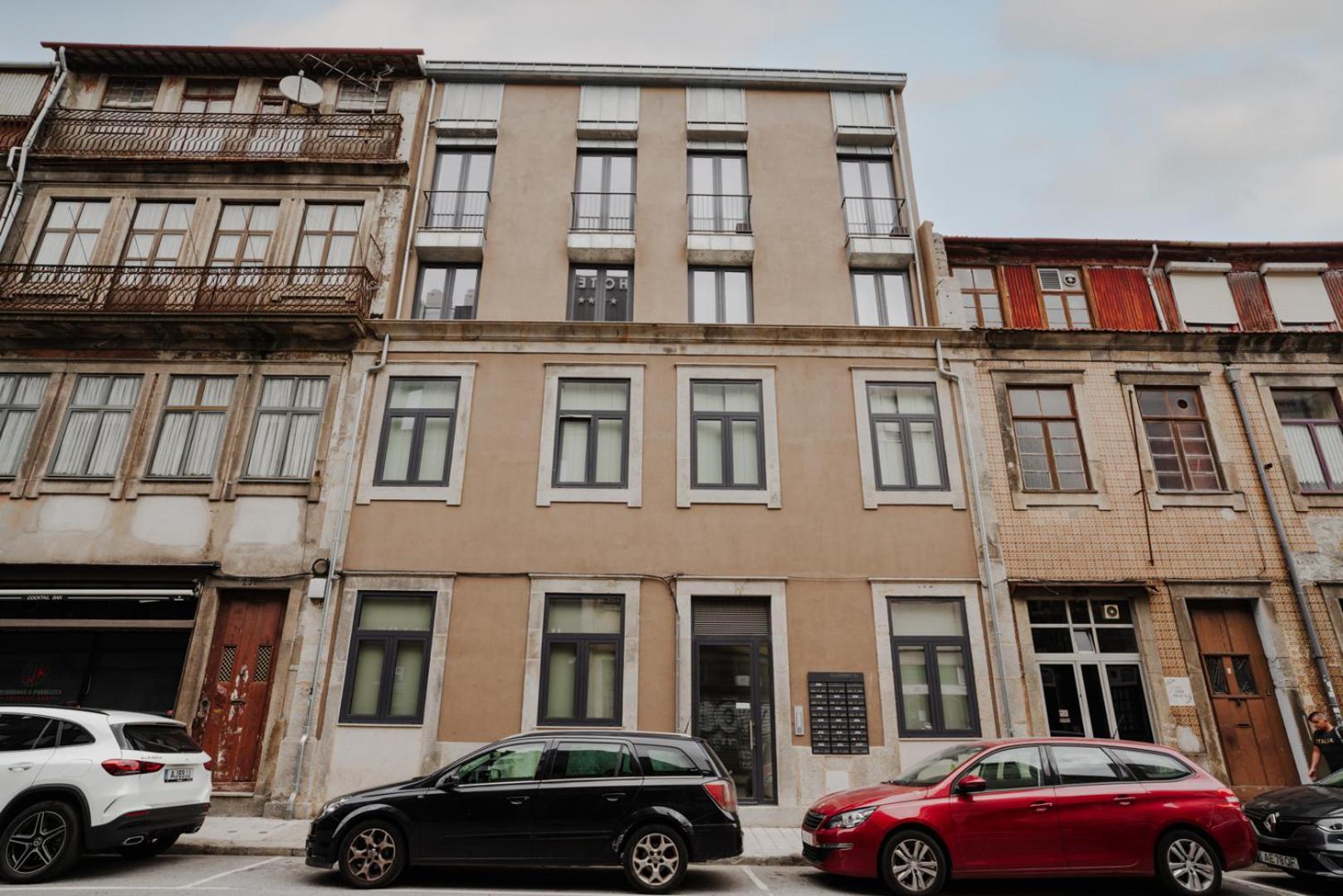 Charming Central Studio With Ac, Next To Metro Station Apartamento Porto Exterior foto